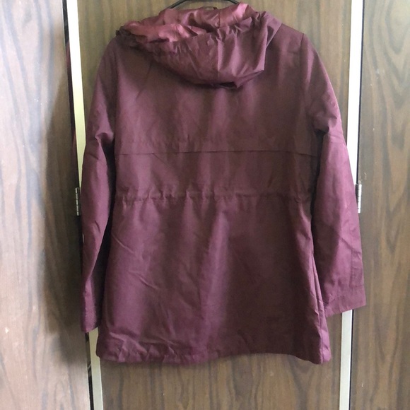 raincoat maroon color - Picture 2 of 2